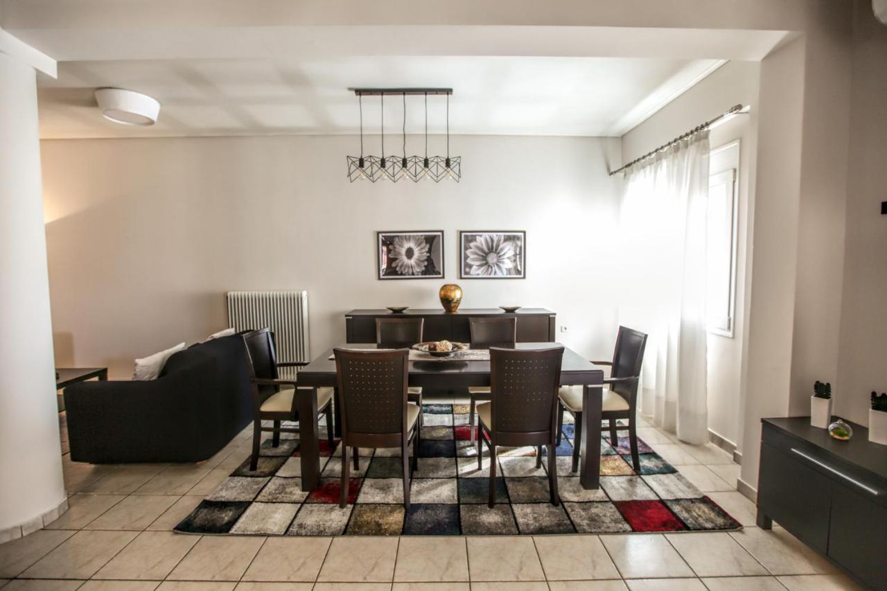 Grand Meteora Central Luxury Apartment Kalampáka Eksteriør bilde